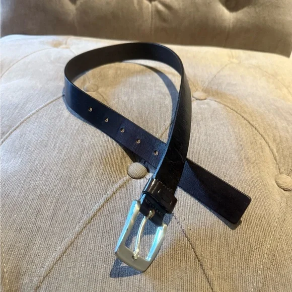 Ann Taylor | Accessories | Vintage Ann Taylor Black Leather  display picture 2